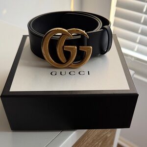 Gucci Black Leather Belt with Gold GG Emblem